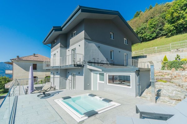 casa indipendente in vendita a Casargo