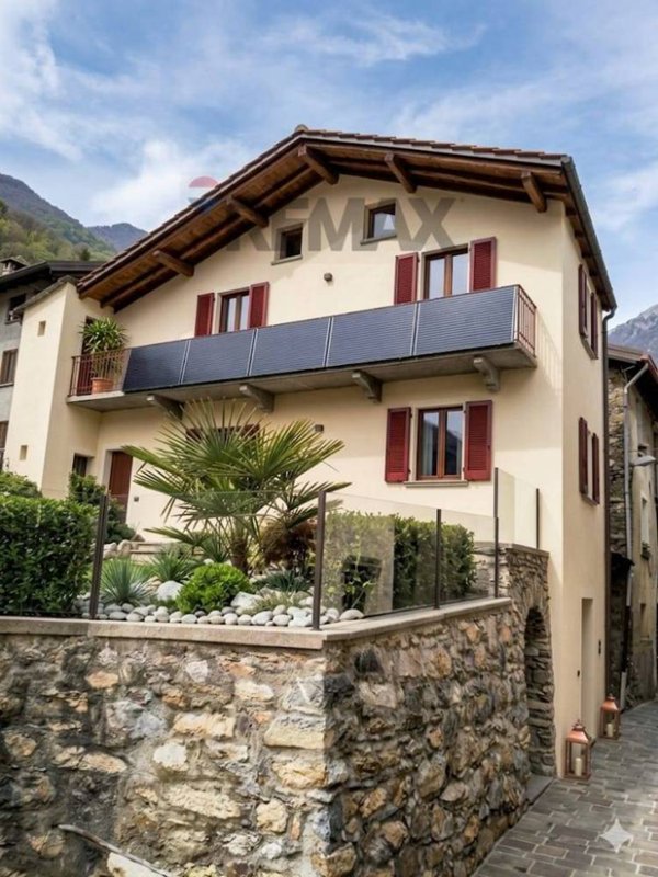 casa indipendente in vendita a Casargo in zona Somadino