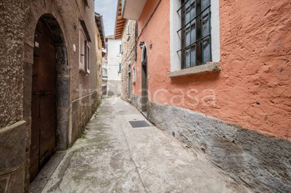 casa indipendente in vendita a Casargo in zona Narro
