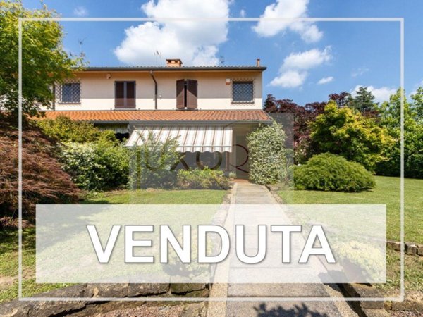 casa indipendente in vendita a Casatenovo