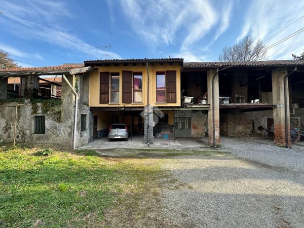 appartamento in vendita a Casatenovo