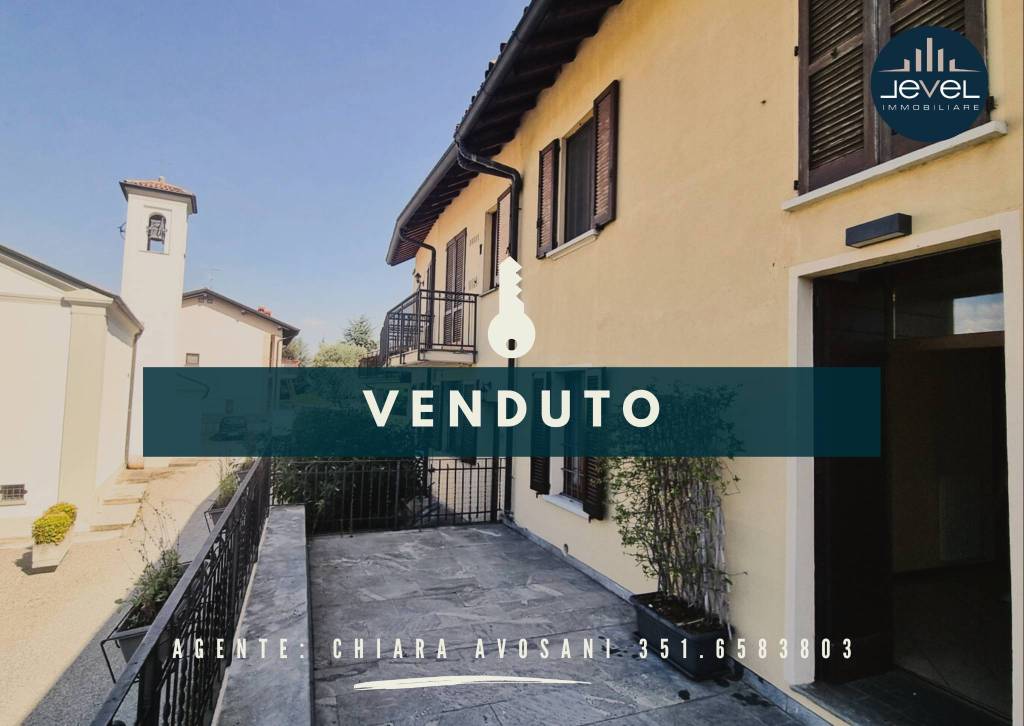 appartamento in vendita a Casatenovo in zona Valaperta
