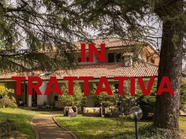 casa indipendente in vendita a Casatenovo in zona Rogoredo