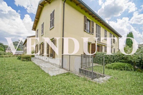 appartamento in vendita a Casatenovo