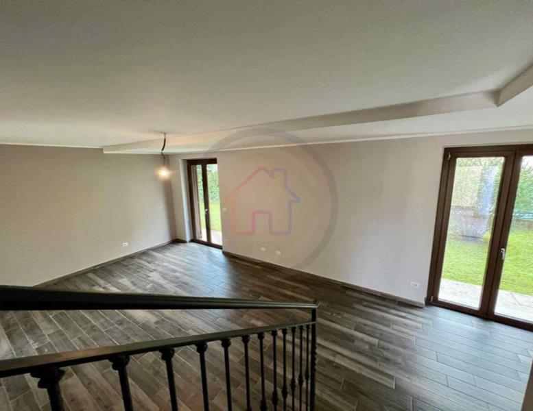 casa indipendente in vendita a Casatenovo