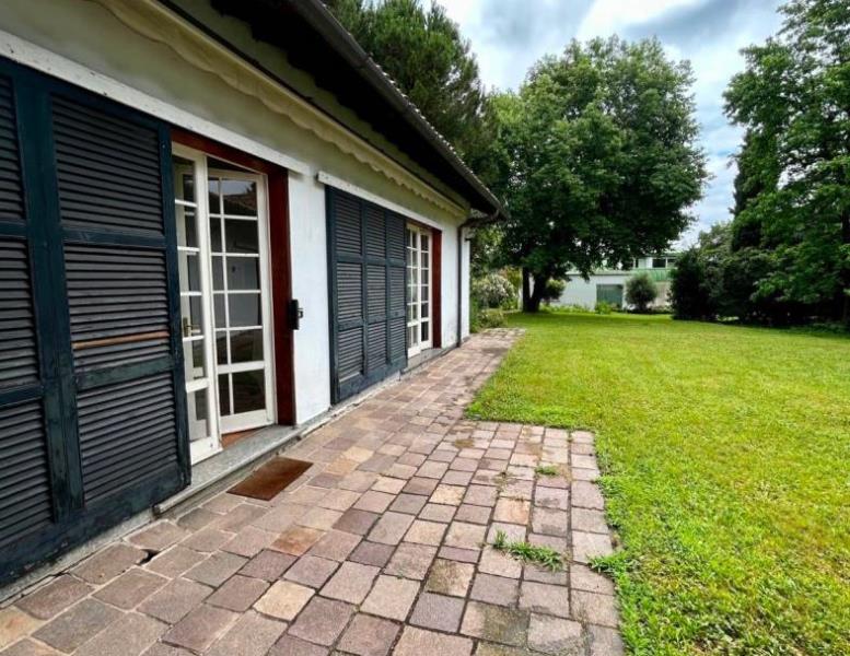 casa indipendente in vendita a Casatenovo