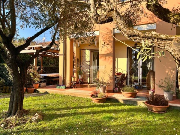 appartamento in vendita a Casatenovo in zona Rogoredo