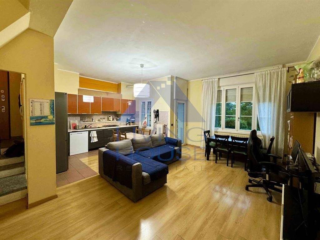 appartamento in vendita a Casatenovo