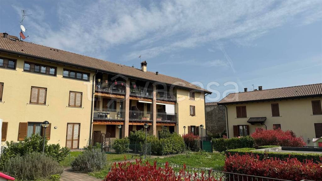 appartamento in vendita a Casatenovo in zona Galgiana