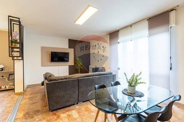 casa indipendente in vendita a Casatenovo