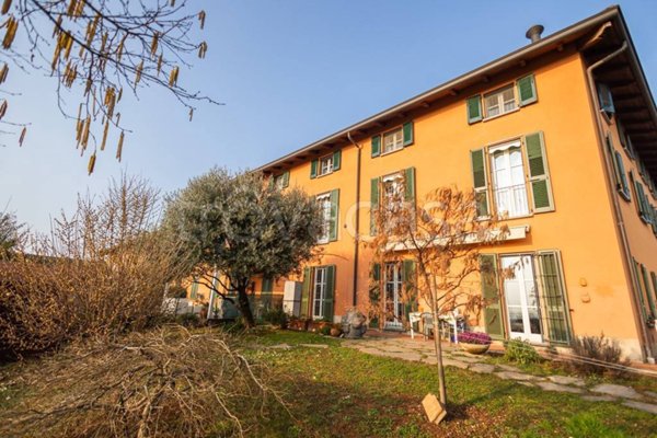 appartamento in vendita a Casatenovo