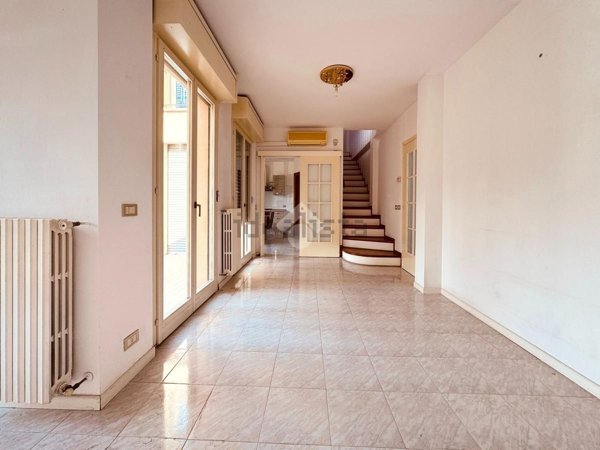 appartamento in vendita a Casatenovo