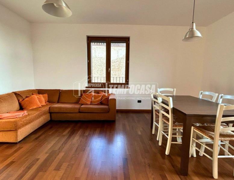 appartamento in vendita a Casatenovo