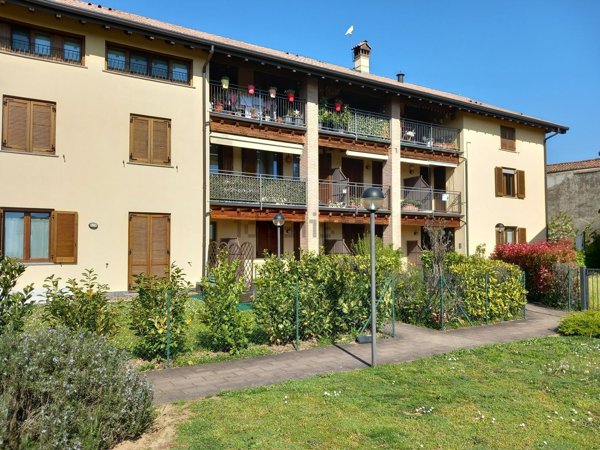 appartamento in vendita a Casatenovo
