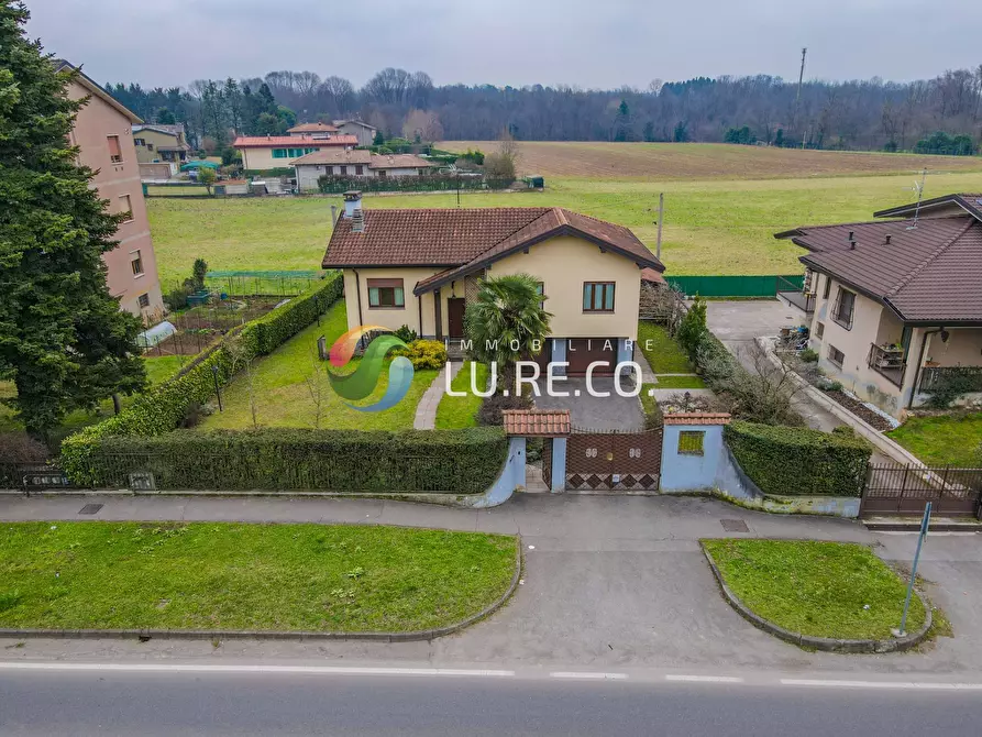 casa indipendente in vendita a Casatenovo