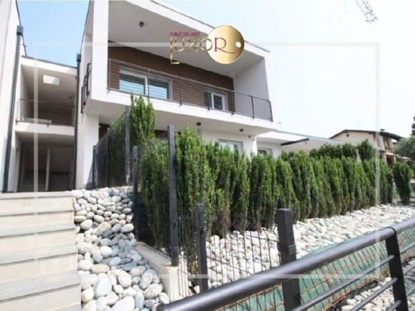 appartamento in vendita a Casatenovo