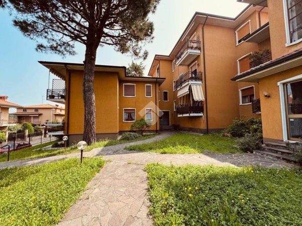 appartamento in vendita a Casatenovo
