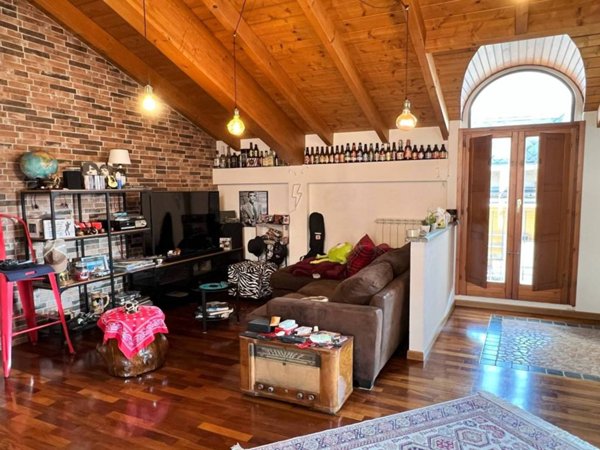 appartamento in vendita a Casatenovo