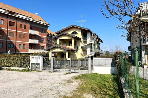 appartamento in vendita a Casatenovo