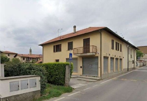 appartamento in vendita a Casatenovo in zona Valaperta