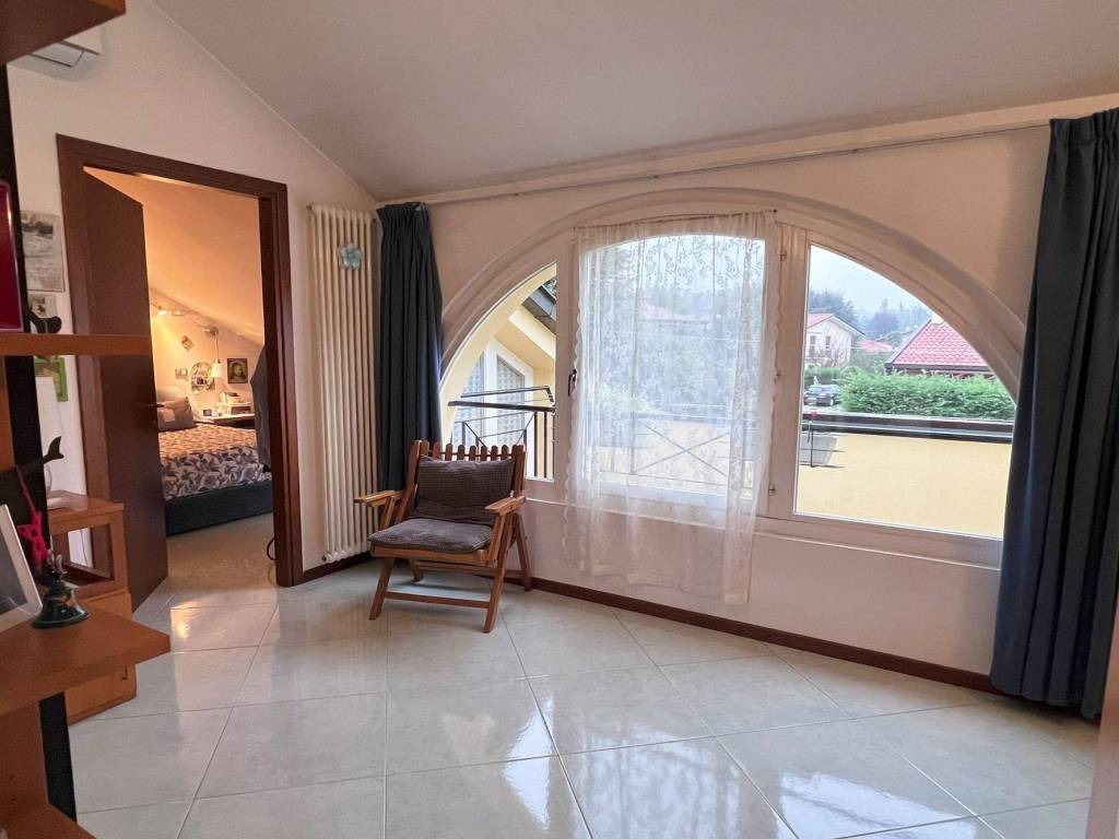 appartamento in vendita a Casatenovo