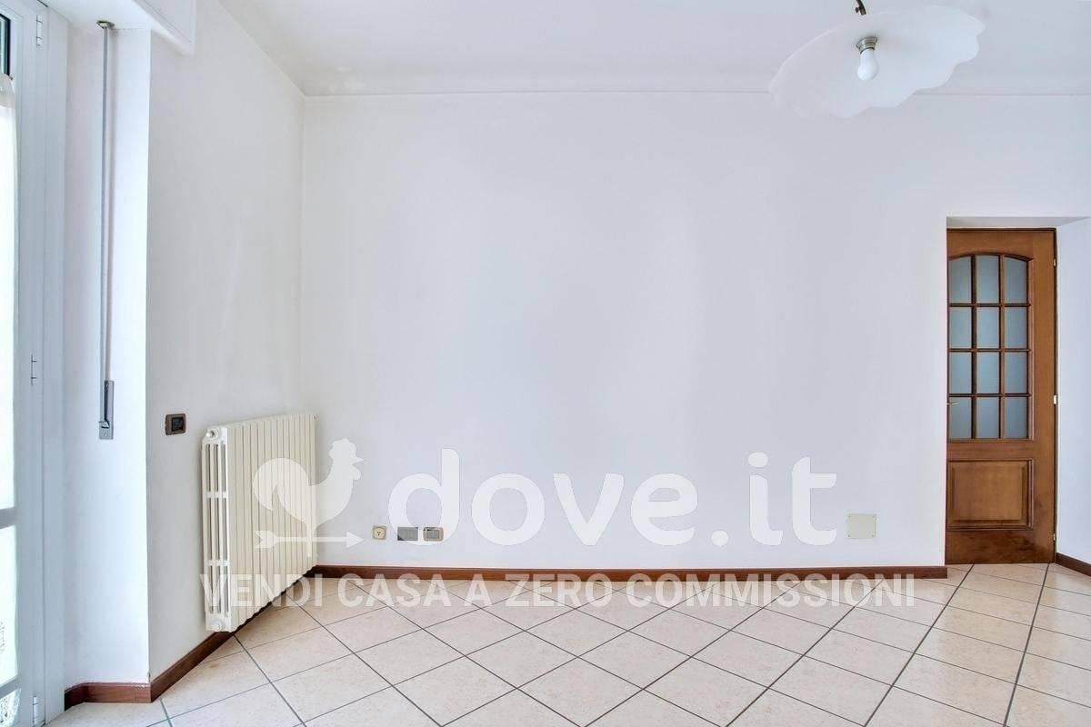appartamento in vendita a Casatenovo