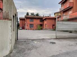 terreno edificabile in vendita a Casatenovo