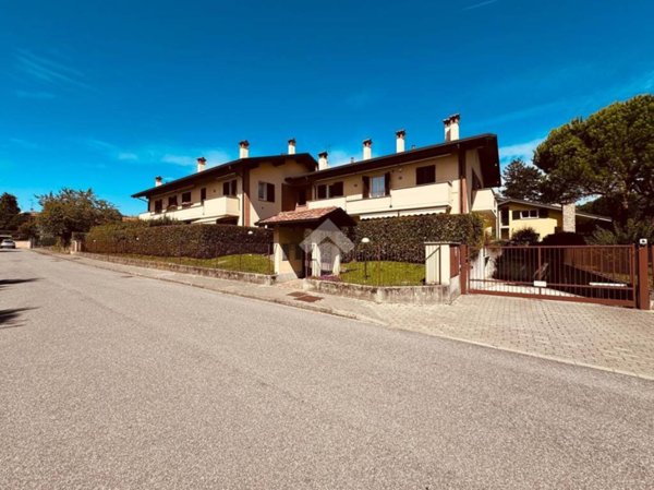 appartamento in vendita a Casatenovo in zona Rogoredo