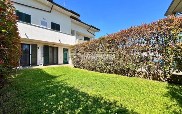 appartamento in vendita a Casatenovo
