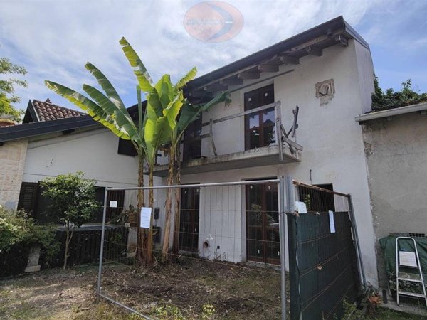 appartamento in vendita a Casatenovo