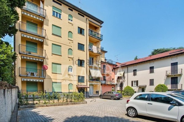appartamento in vendita a Casatenovo