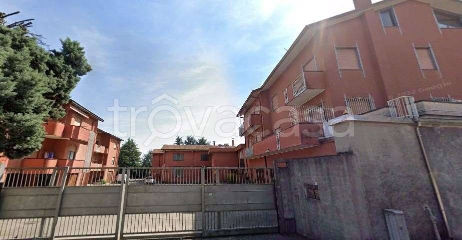 appartamento in vendita a Casatenovo in zona Valaperta