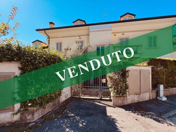 appartamento in vendita a Casatenovo