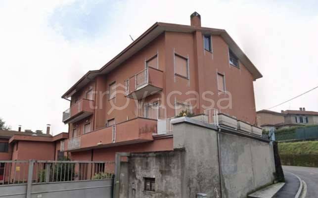 appartamento in vendita a Casatenovo