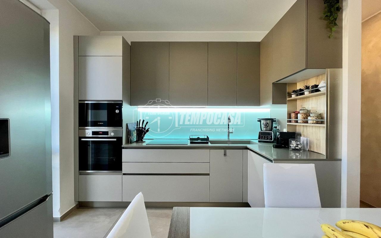 appartamento in vendita a Casatenovo