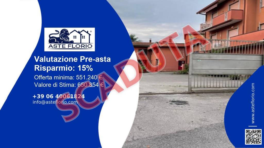 locale commerciale in vendita a Casatenovo