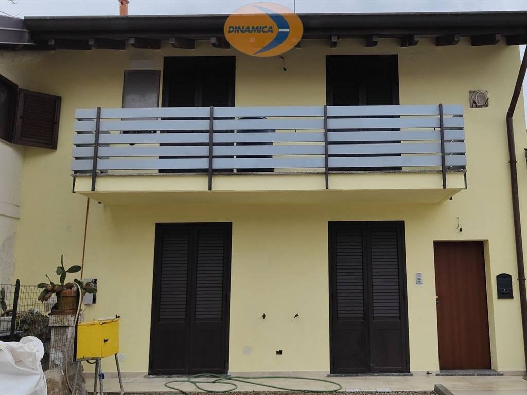 appartamento in vendita a Casatenovo