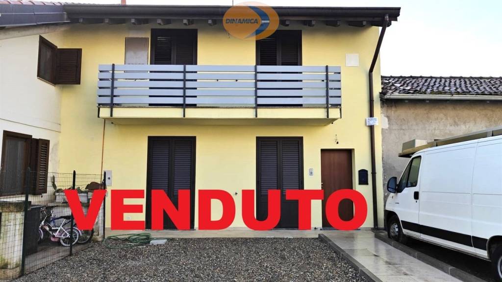 appartamento in vendita a Casatenovo
