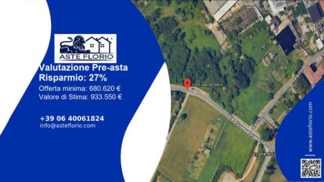 locale commerciale in vendita a Casatenovo