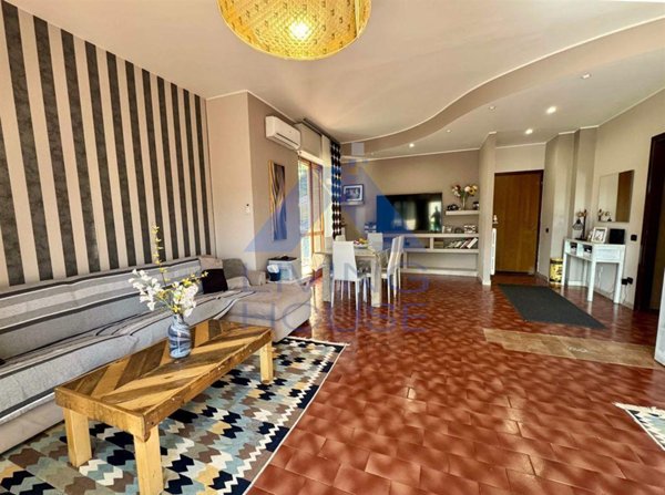 appartamento in vendita a Casatenovo