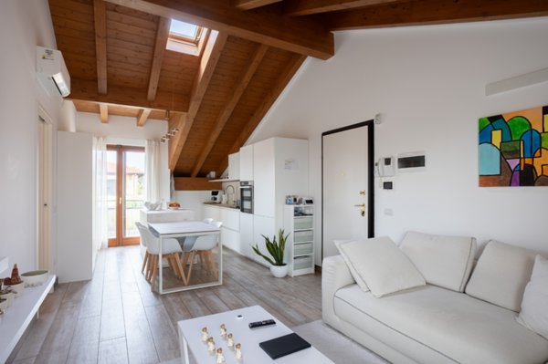 appartamento in vendita a Casatenovo