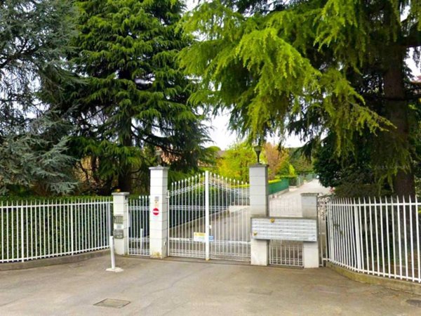 casa indipendente in vendita a Casatenovo in zona Rogoredo