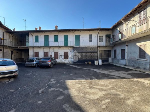 appartamento in vendita a Casatenovo