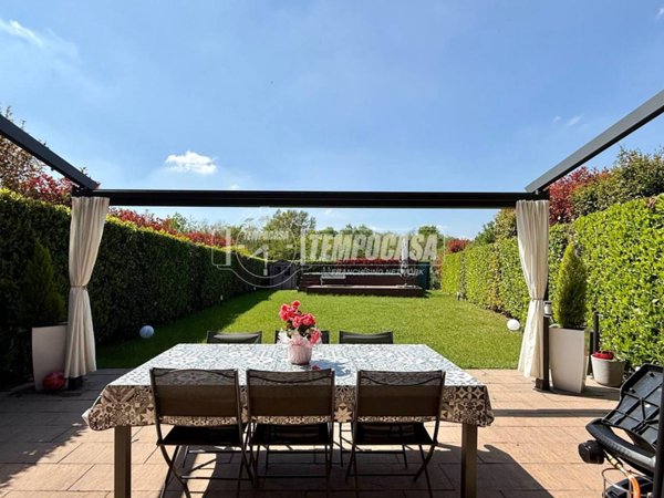 casa indipendente in vendita a Casatenovo in zona Galgiana