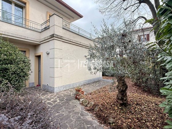 appartamento in vendita a Casatenovo in zona Galgiana