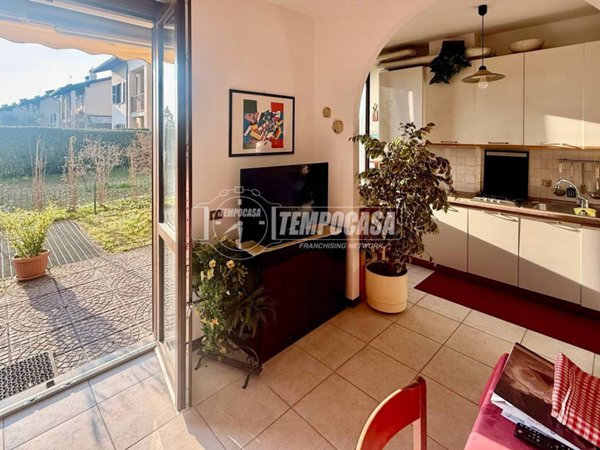 appartamento in vendita a Casatenovo