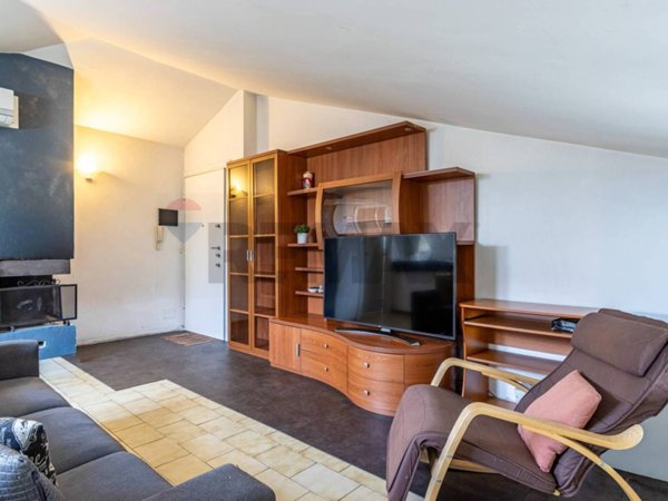 appartamento in vendita a Casatenovo