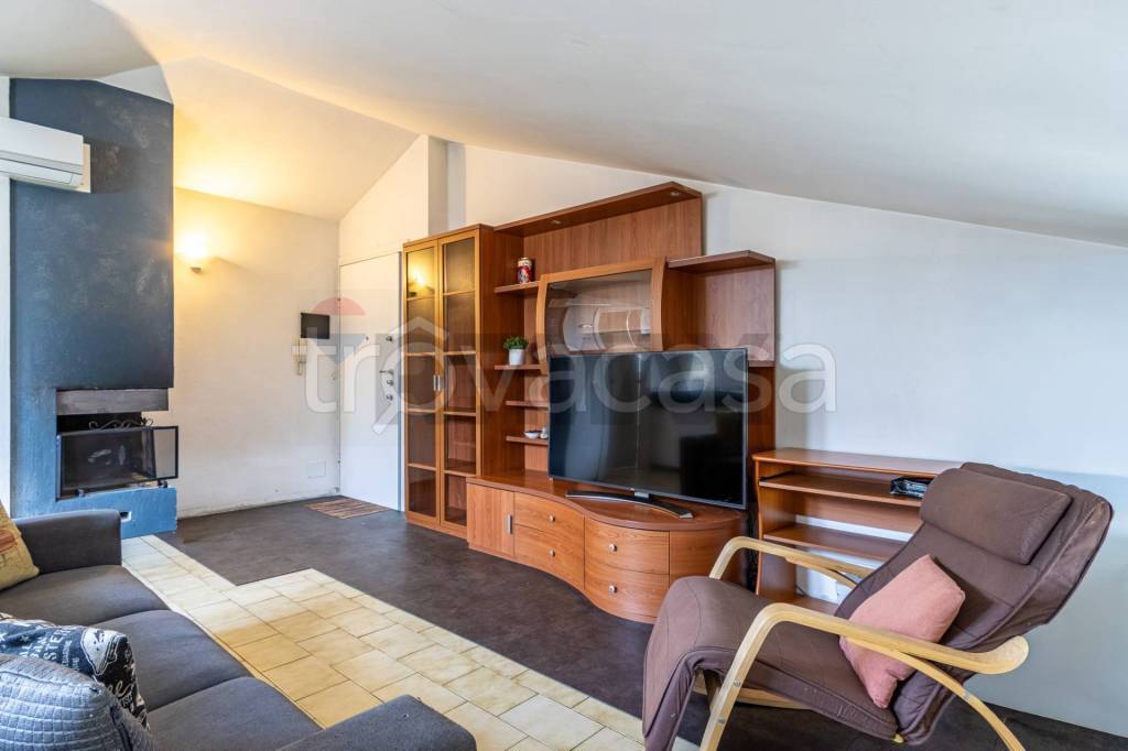 appartamento in vendita a Casatenovo