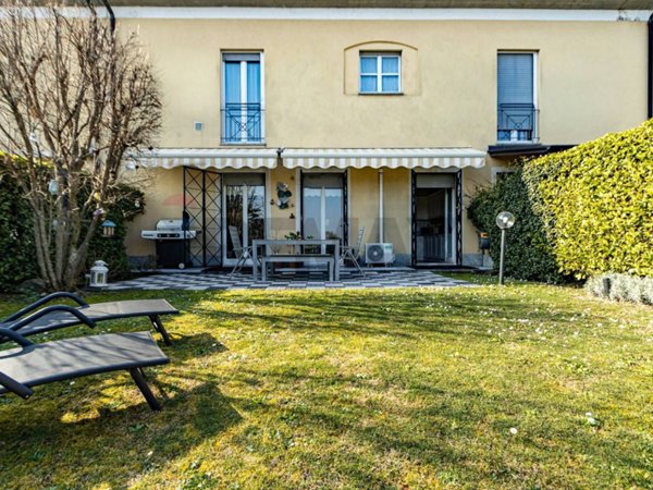 appartamento in vendita a Casatenovo