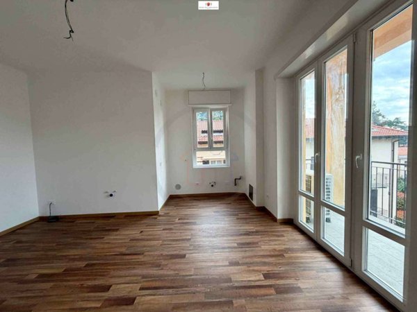 casa indipendente in vendita a Casatenovo